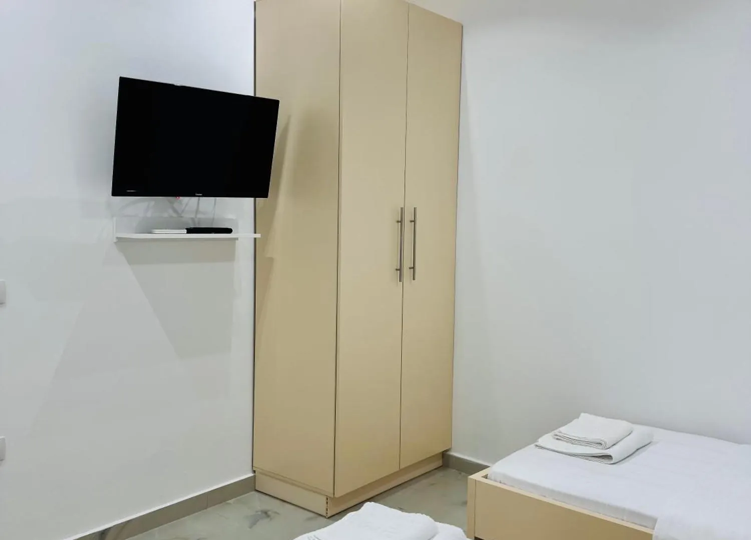 Swan Rent Rooms Vlorë Apartmán