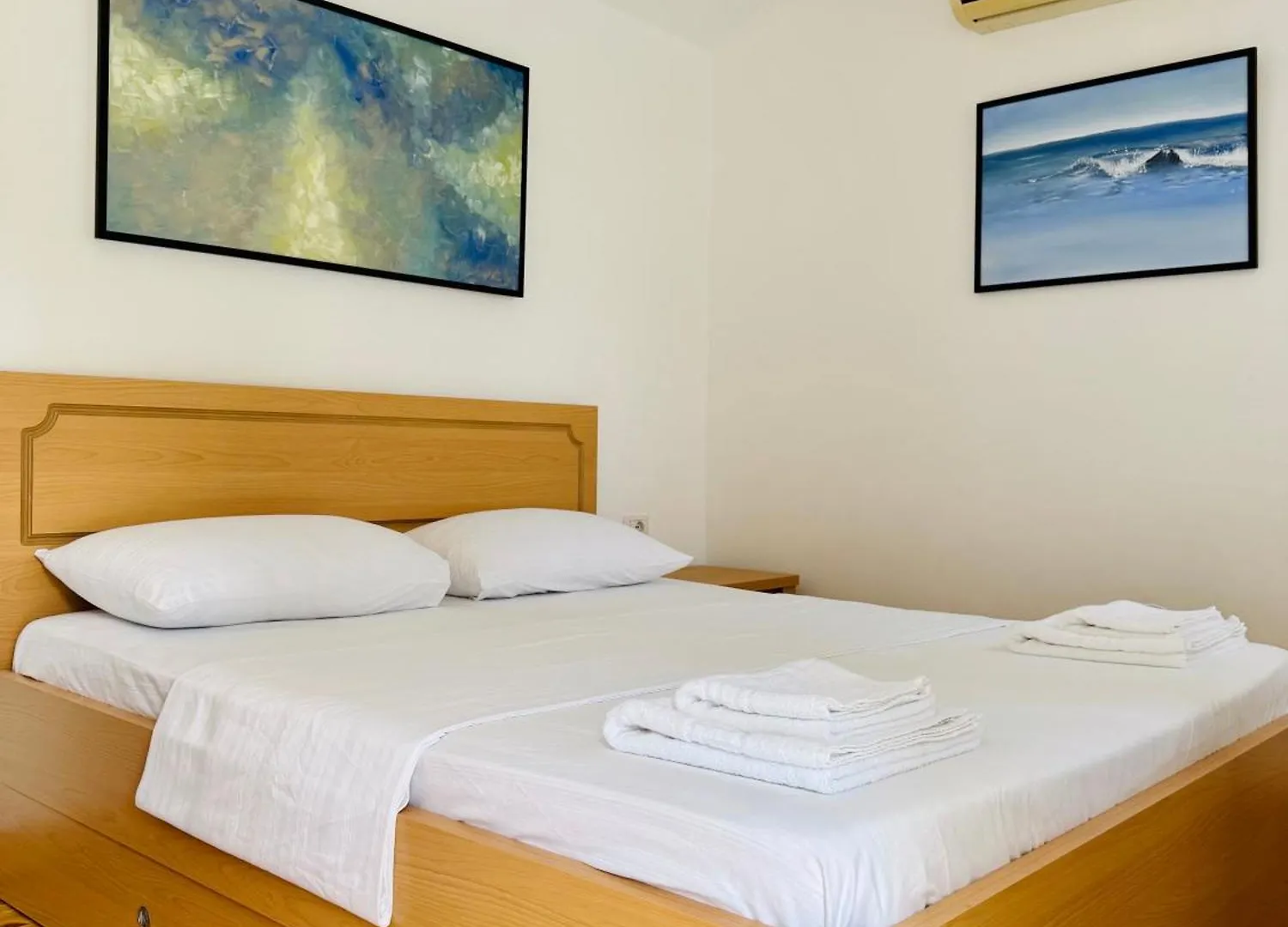Swan Rent Rooms Vlorë